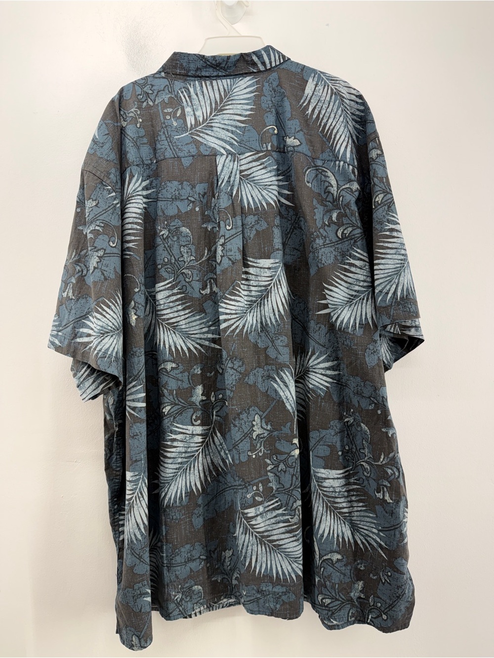 Harbor Bay Blue and Gray Tropical Button-Down Shirt - Picture 7 of 11